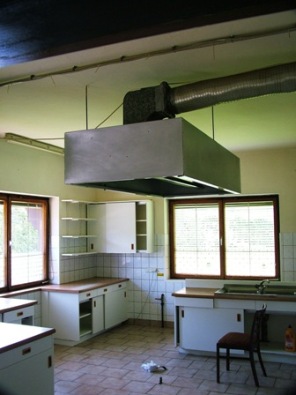 Kitchen before restoration and renovation